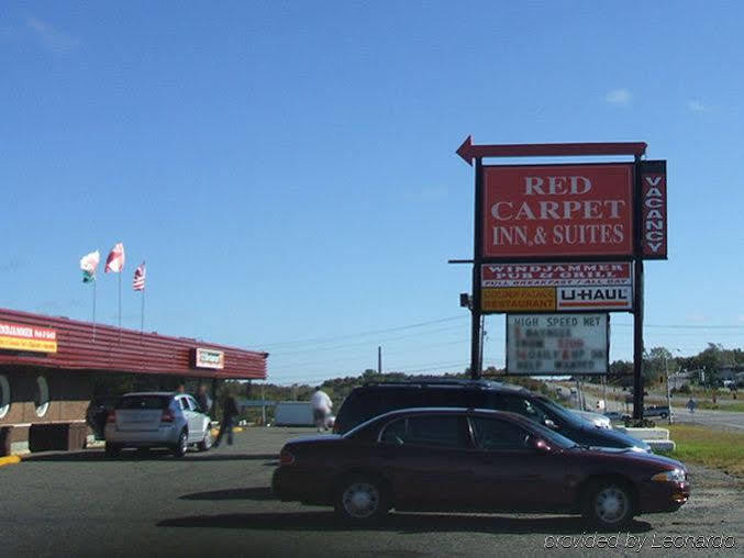 Naughton Lively Inn And Suites - Sudbury מראה חיצוני תמונה